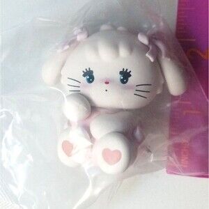 Mikko characters Cammy Rabbit figurine